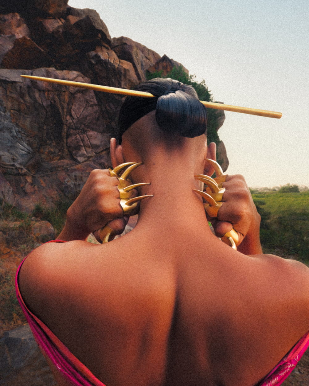 Shanti Banaras – ROAR