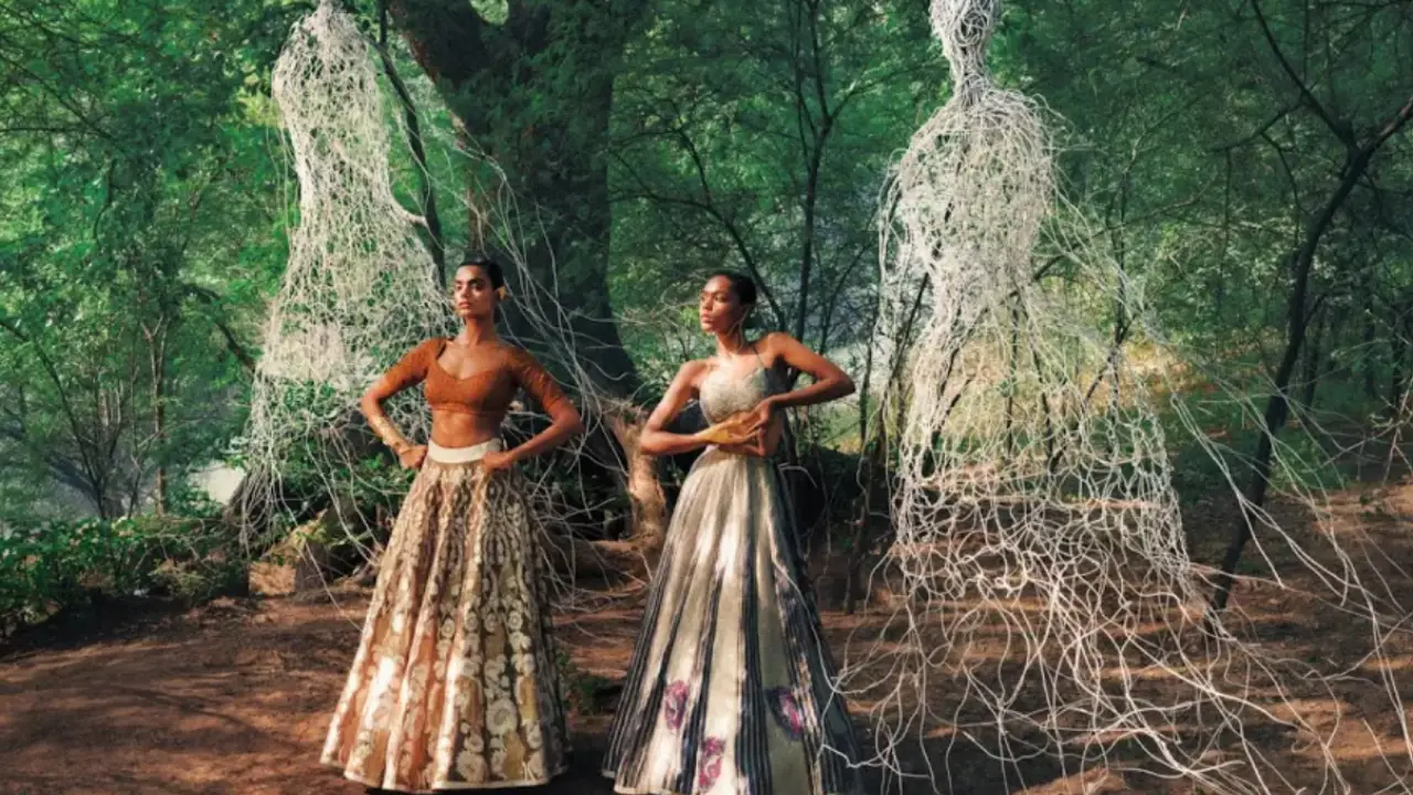 Shanti Banaras – ROAR
